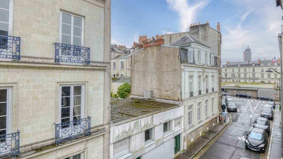 Nantes- Saint Clément : Loft 3 chambres en parfait état